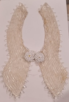 Art Deco White Beaded Collar