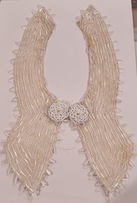 Art Deco White Beaded Collar