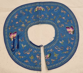 Chinese Silk Embroidered Cloud Collar "Yunjian"