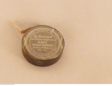Tool - Tape measure commemorating Prince Albert's death in 1861, Tape measure