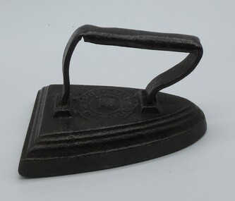 Domestic object - Flat Iron
