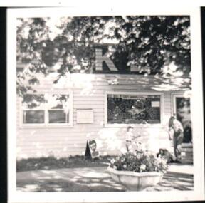 Photograph, 1952