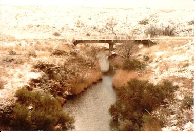 Photograph, 1/08/1986