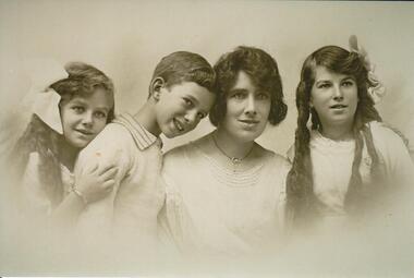 Photograph, c1904 (?)