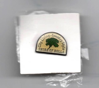 Badge, City Living Country Style Shire of Bulla, 1980s