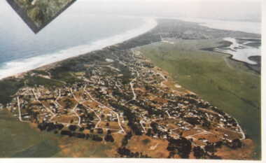 000081 - Photograph - Location possibly Venus Bay  - R Young