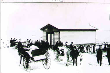 000085 - Photograph - 1920s(early) - Inverloch Pier with people, shed and jinker - Bob Richmond and Mr Muldoon - M Rixon