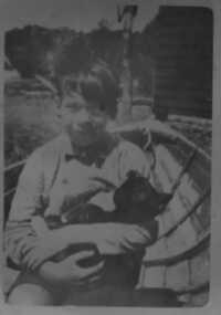 000108 - Photograph - 7 foot dinghy - Bob - R Young