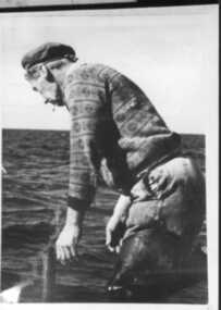 000139 - Photograph - W Young - R Young