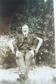000243 - Photograph - John Henderson - Inverloch - Eileen Henderson