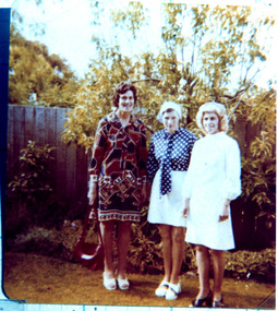 000432 - Photograph - Wonthaggi Telephonists Reunion - VI Cummings
