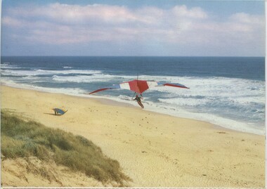 004344 Postcard Photograph - Hang Gliding near Inverloch - Photo by Neil Cutts - from Nina Banks - Digital Copy only