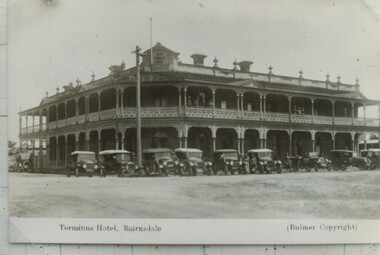 000534 Photograph - Bairnsdale Terminus Hotel - Silvyr Powell