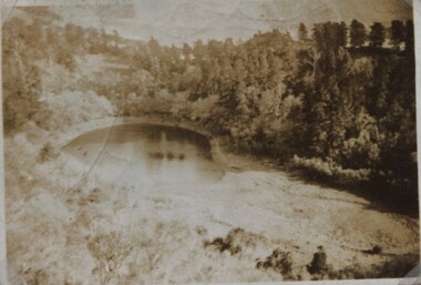 000554D Photograph - Mount Gambier - Leg of Mutton Lake - C Newton