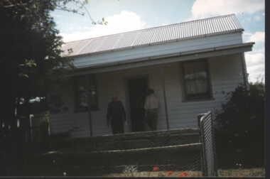 000835 - Photograph - 1997 - Bena - Irving's cottage - from K Bendle (Kath)