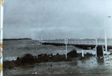 000644 Photograph - 1973 - Pier from Foreshore after storm - from Ruth Tipping