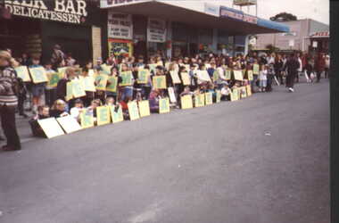 Photograph, August 1996 - Drew Ginn - Oarsome Foursome - Gold Atlanta 1996 - School Kids at Street Parade & Welcome