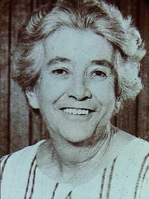 000411 - Photograph - Joyce Gibson nee Muldoon wife of Ewen Campbell Gibson - from Noelle Green