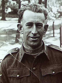 000430 - Photograph - Geoffrey Muldoon in uniform - from Noelle Green