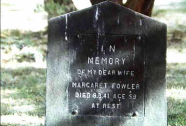 000680 Photograph - 1996 - Anderson Inlet Cemetery, Inverloch - Margaret Fowler grave - from Ken Howsam