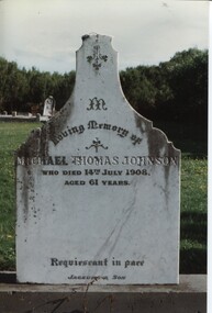 000682 Photograph - 1996 - Anderson Inlet Cemetery, Inverloch - Johnson grave (Michael Thomas) - from Ken Howsam