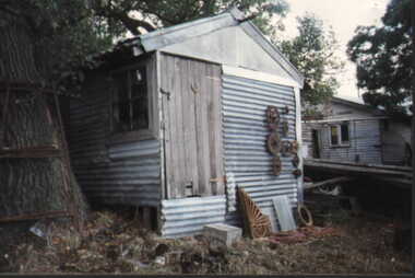 000710 - Photograph - 1997 - Korumburra - Bob Newton Museum - Beach Shack from flat rocks - from Nancye Durham