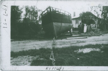 004385 - Photograph - Ripple I - 19 July 1951 - in front of house - from Bob Young