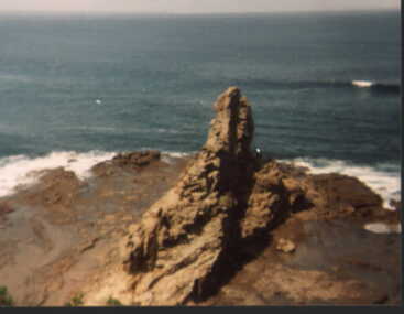 000910 - Photograph - October 1992 - Inverloch - Eagles Nest from above - from Hazel Swift