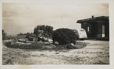 000931 - Photograph - Inverloch - Pine Lodge fountain, bus and fish pond - from Hazel Swift