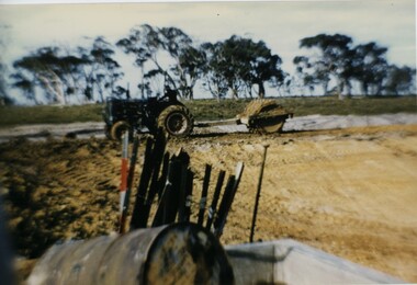 000942 - Photograph - Reservoir and equipment - from Glenda Murray