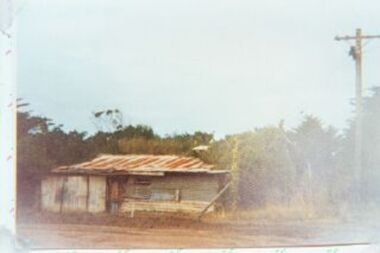 001014 - Photograph - 1957 - Inverloch - Pine Lodge power house St Kilda St - from James Wyeth