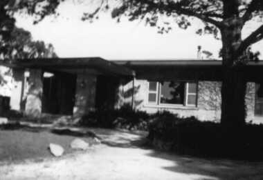 001210 - Photograph - Pine Lodge 1942 Entrance - from T E Davis
