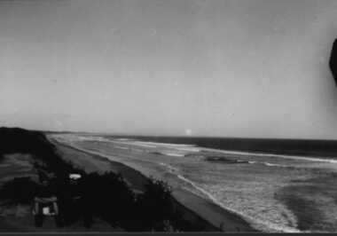 001212 Photograph - 1942 - Inverloch - Surf Beach towards Venus Bay and Point Smythe - from T E Davis