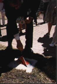 001234 Photograph - January 1998 - Bass Bicentenary Time Capsule - Unveiling of the Plaque - from P Jones