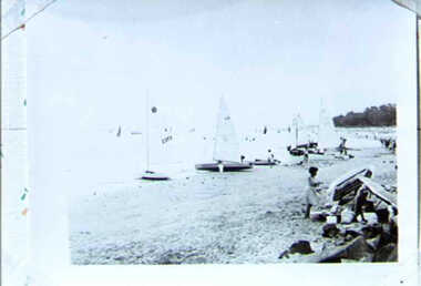 001239 - Photograph - Wyeth Bay, Inverloch - Yachts - from L Bailey