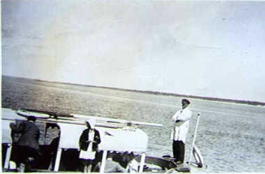 001258 - Photograph - circa 1930's - The Vivid - boat - from Islay Goad