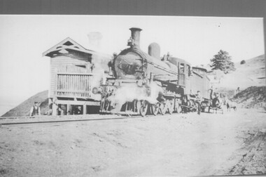 004252 - Photograph - Engine at Outtrim Station