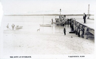 004262 - Postcard - The Jetty at Inverloch