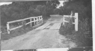 003400 - Photograph - 1979 - Bridge Ayr Creek (ex Rex Bowman poster) - from Nancye Durham