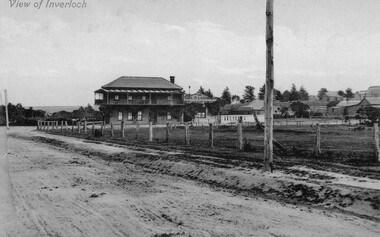 004278 - Postcard - William St towards Esplanade Hotel, Inverloch taken by G Ford 1906