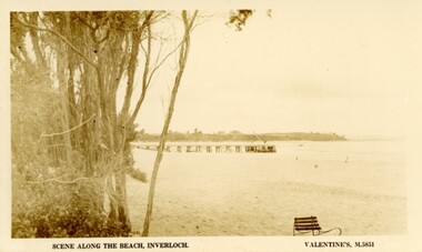 004290 - Postcard - Scene along the beach, Inverloch, circa 1920's - Valentines M5851