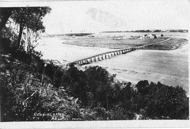 Postcard - North Arm bridge,  Lakes Entrance Victoria  c1898