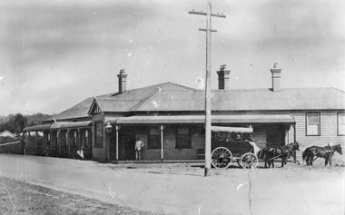 Photograph - Central Hotel Lakes Entrance c1910, 1910c