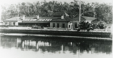 Photograph - Club Hotel Lakes Entrance c1930, 1930c
