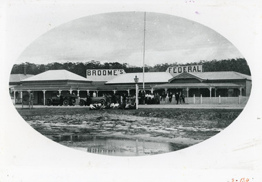 Photograph - Broome's Federal Hotel, 1915c
