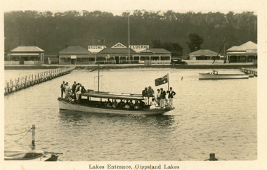 Postcard - Broome's Federal Hotel, 1920c