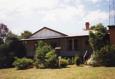 Photograph - Gainsborough House, LERHS, 1999c