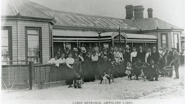 Photograph - Heyfield House, c1914