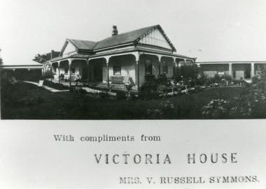 Photograph - Victoria House Lakes Entrance  c1930