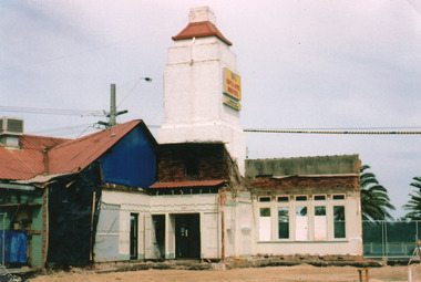 Photograph - Central Hotel Lakes Entrance, Holding M, 2005
